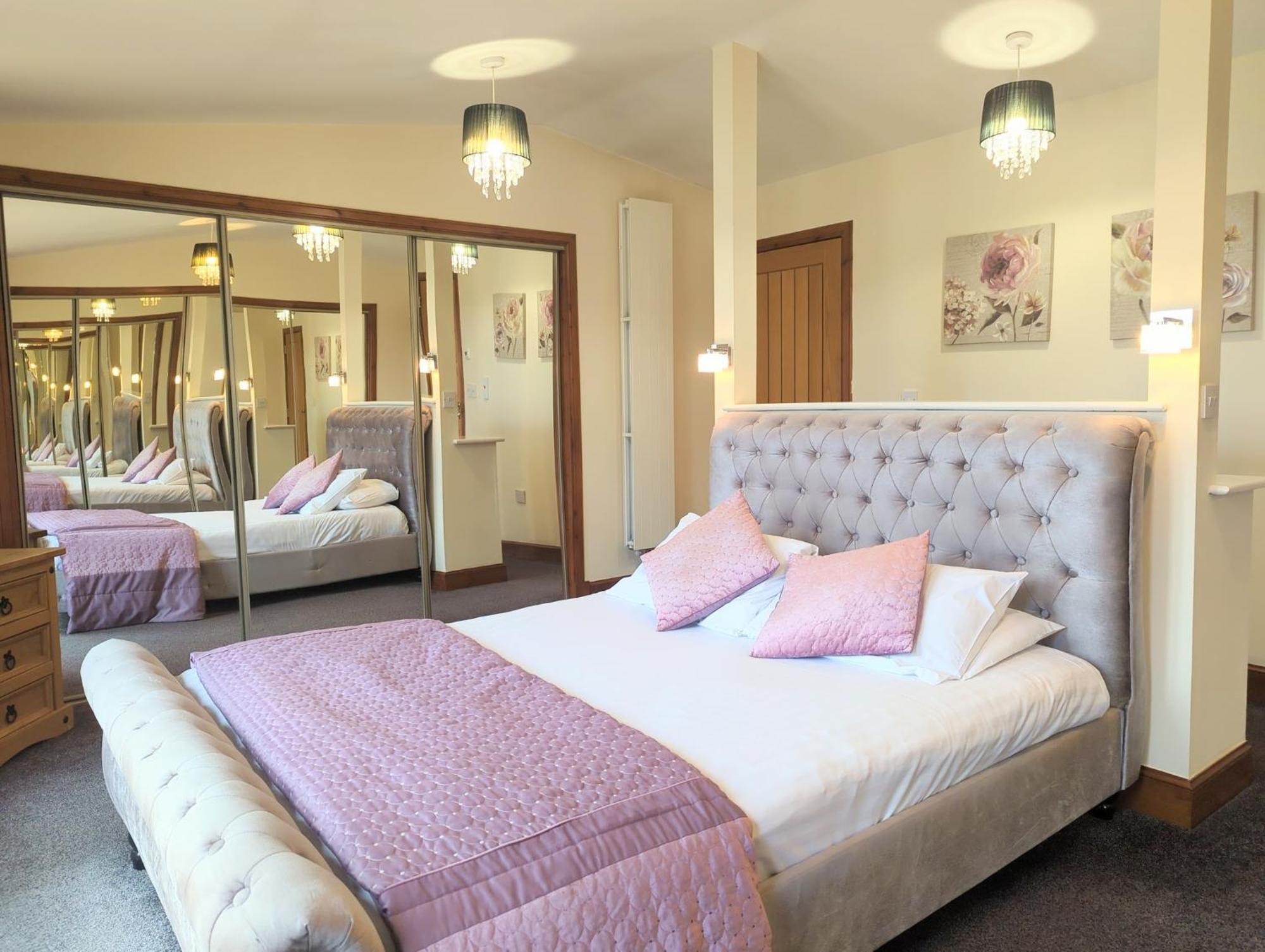 Вилла Torridon 1 With Private Hot Tub - Fife - Loch Leven - Lomond Hills- Pet Friendly Kelty Экстерьер фото