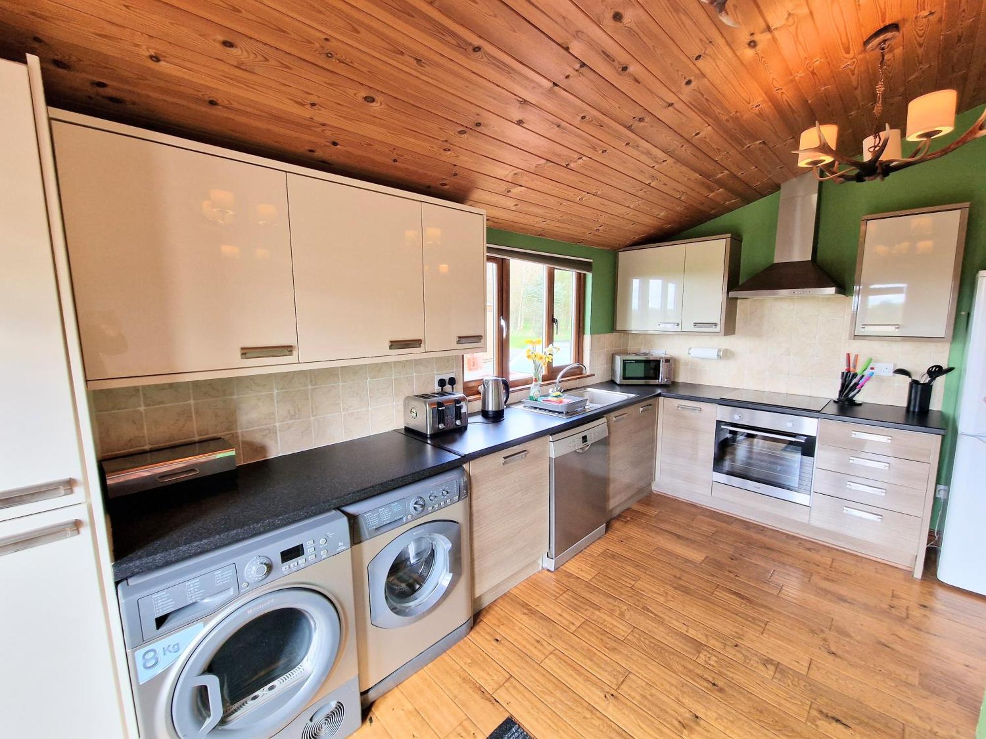 Вилла Torridon 1 With Private Hot Tub - Fife - Loch Leven - Lomond Hills- Pet Friendly Kelty Экстерьер фото